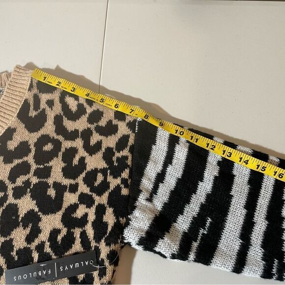 Absolutely Famous Multicolor Animal Print V-Neck Pullover Sweater Size XL NWT - Picture 9 of 9